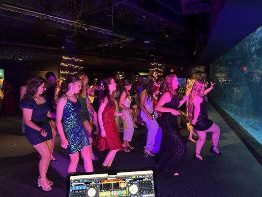 Mixed Vibes Entertainment