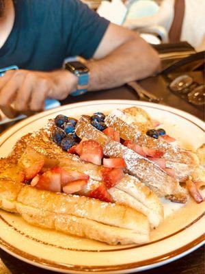 Mirchi Cafe and Masala Pizza, Halal American & Desi Restaurant Dublin CA