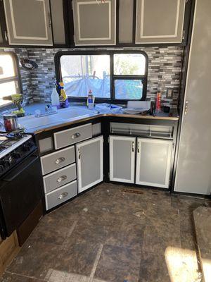 J&J Complete Clean, Trashout and Repair Service