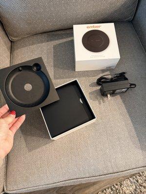 Only a cable no actual coaster. The box clearly says charging coaster