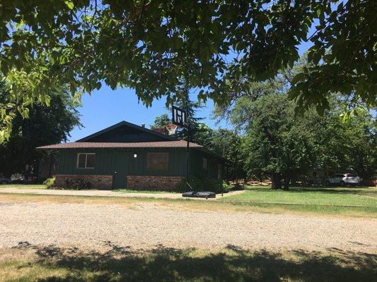 Clubhouse with Laundry