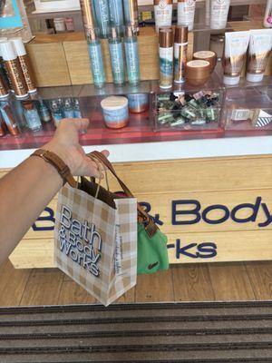 Bath & Body Works