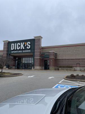 DICK'S Sporting Goods