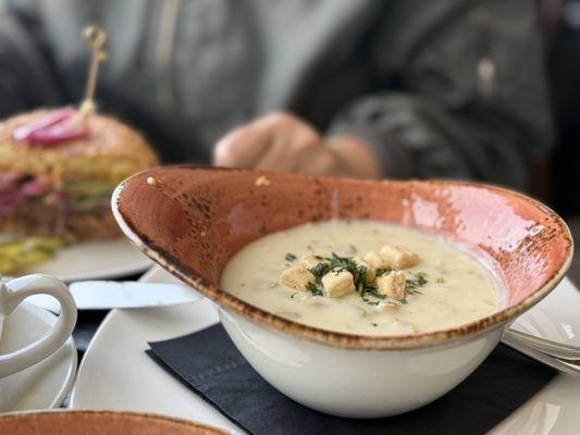 Clam Pacific Chowder