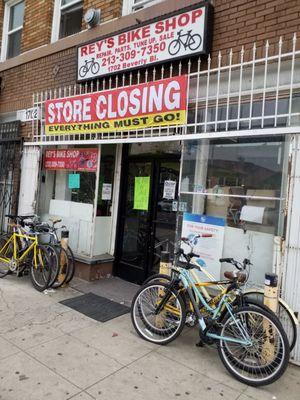 Rey's Bicycle Shop