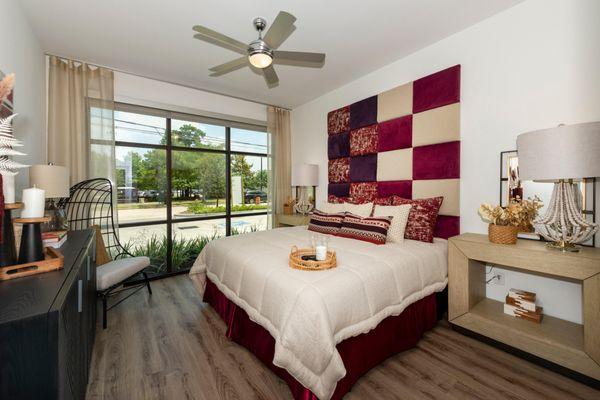 The Rosslyn at Garden Oaks