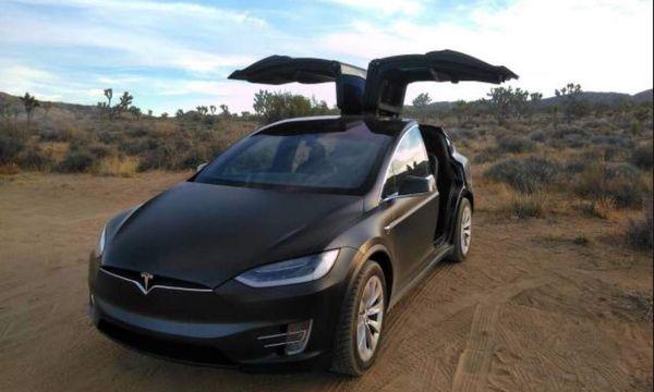 Tesla Model X 100D