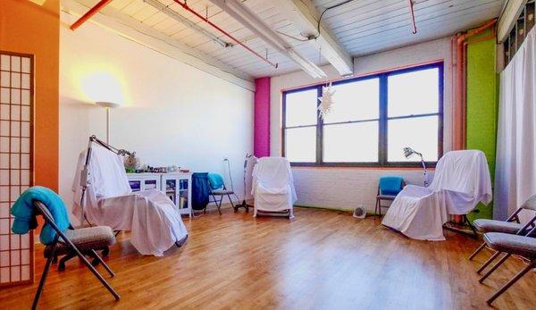 Clinic seating arrangement