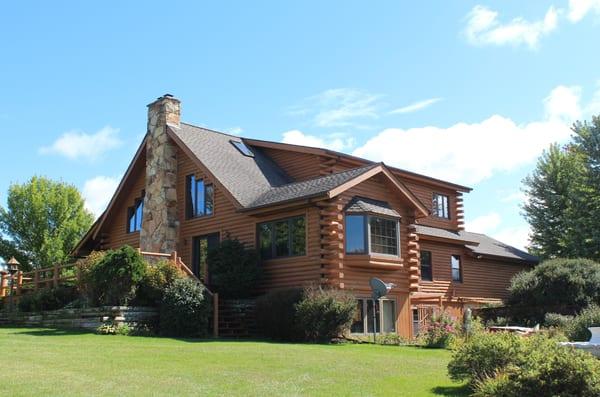 Prairie Star Lodge
http://www.prairiestarlodge.com