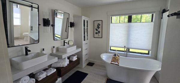 Maine's Elite Cleaning Company