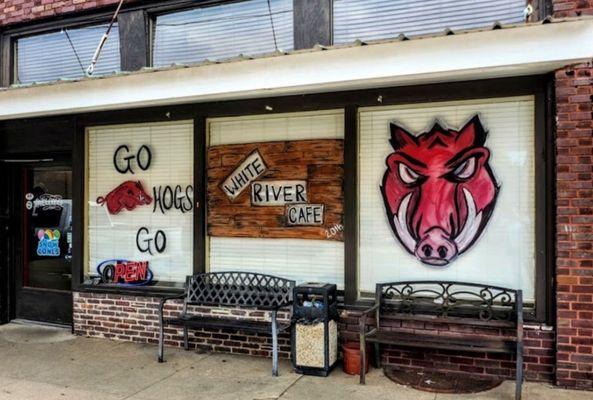view of front of restaurant