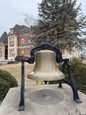 Bell outside Courthouse