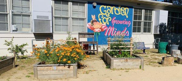 Tom Bradley Global Awareness Magnet Elementary School