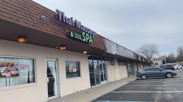 Thai Massage & DDS Spa