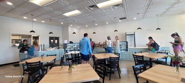 Little j's Bakeshoppe & Coffee