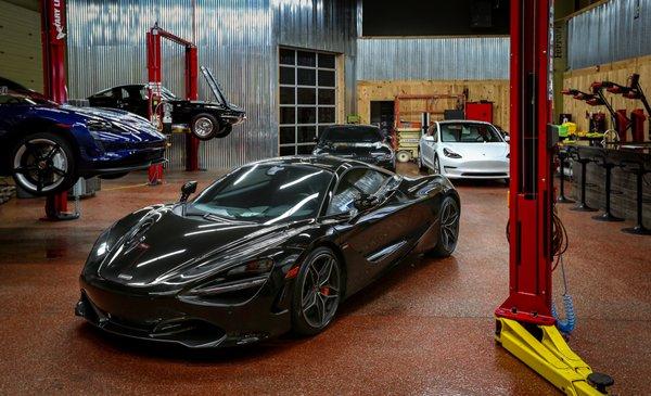 Automobilia Auto Salon