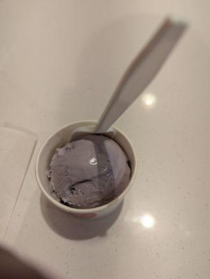 Taro ice cream - 5 dollars for a single scoop