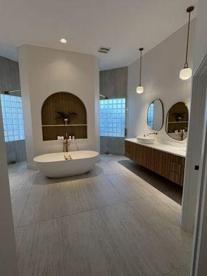 Best Hands Construction & Remodeling