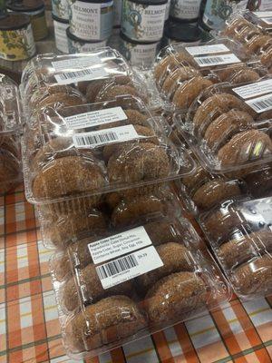 Apple cider donuts