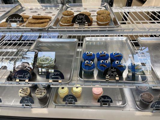 D'lish Sweets & Gelato