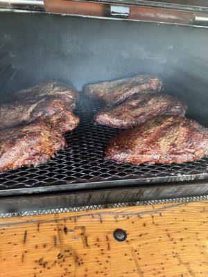 Helmies BBQ and Catering