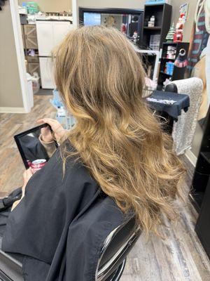 Trim and simple curl styling