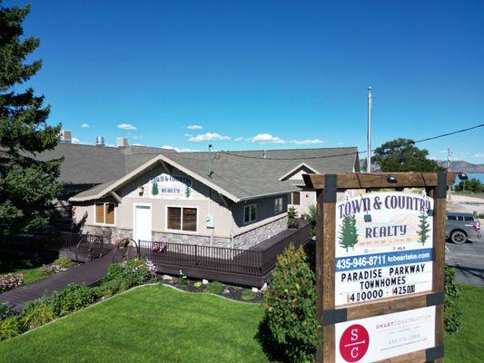 Town & Country Realty Bear Lake