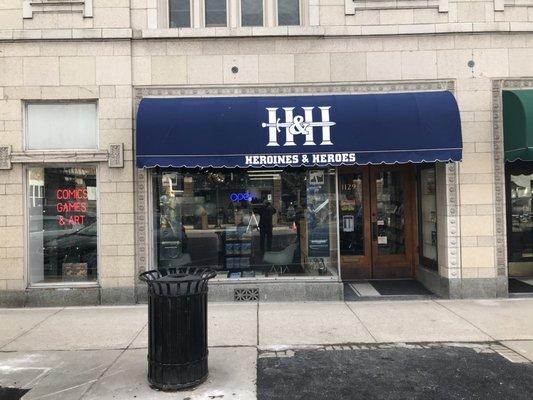 Heroines & Heroes Storefront