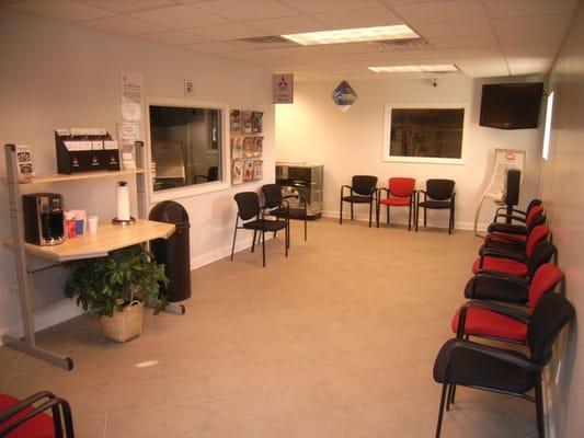 Roomy and Confortable waiting Area