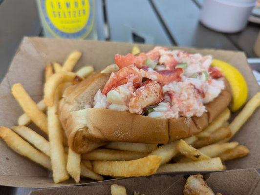 Lobster Roll with fries