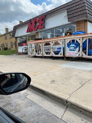 Lisbon Ave Ace Hardware