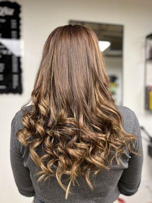 Dye pretty beauty lab