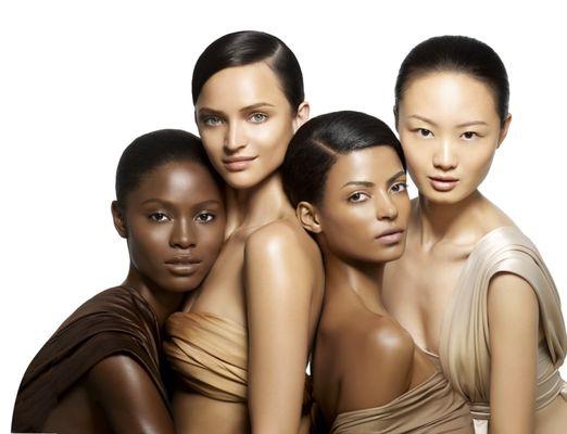 We offer complementary foundation color matching for all skin tones.
-Glo Skin Beauty