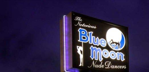 Blue Moon Gentlemen's Club is the best gentlemen's club in Phoenix and beyond.