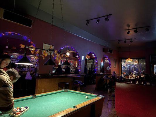 NOT MARYS. THIS IS GOLD CANE.