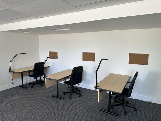 Hybrid (Dedicated Desk)