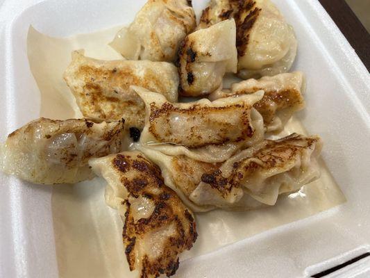 Chicken pot stickers