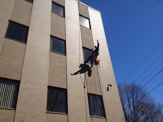 Better View Cleaning Services