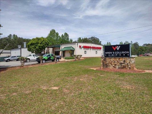 Wren's Collision Centers