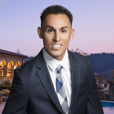 Jonathan Perea, Professional Realtor