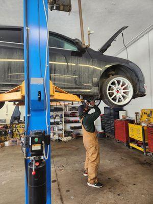 New Philadelphia Tire Brake And Auto