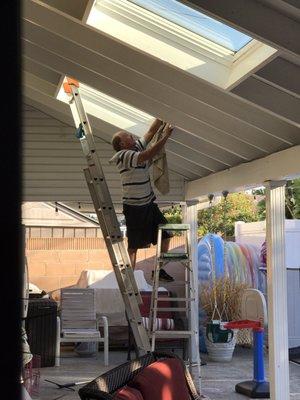 Rose Ultra Clean Windows