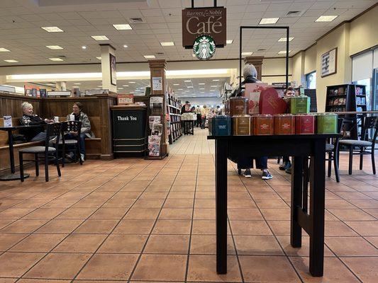 Barnes & Noble Booksellers