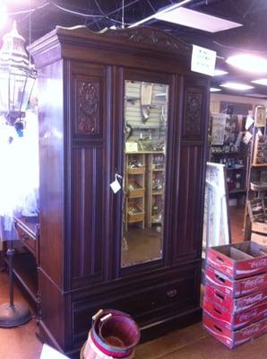 Beautiful, quality, fairly priced antiques.