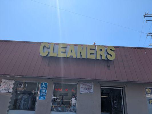 Front of the store is located on Genesee Avenue off of Santa Monica Boulevard.