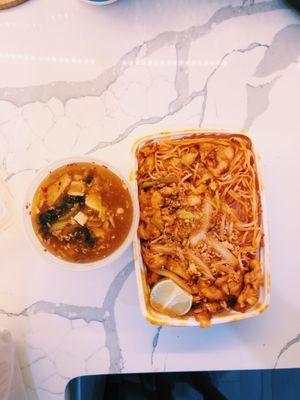 Hot & Hot and Sour Soup and Chicken Pai Thai