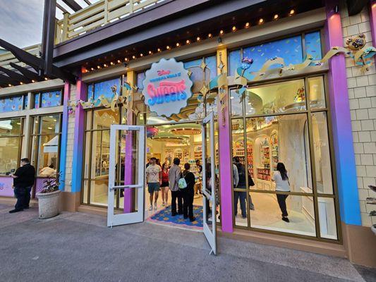 Disney Wonderful World of Sweets