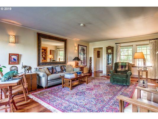 Allegiant Realty Group