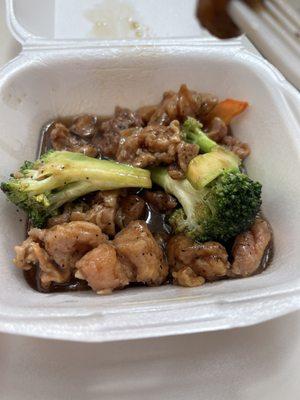 The broccoli chicken was yummm