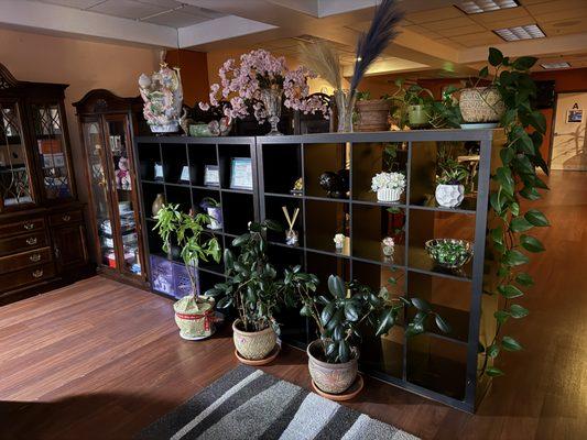 Front area with reception.